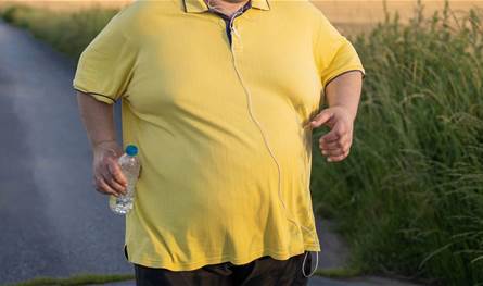 ليس دومًا دهونًا... طبيب يشرح سرّ &quot;تثدّي الرجال&quot;!