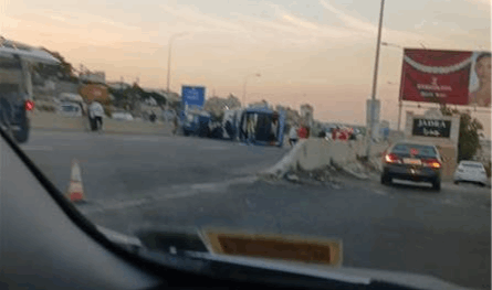 حادث مروّع على أوتوستراد بيروت - صيدا.. هذا ما حصل (صورة)