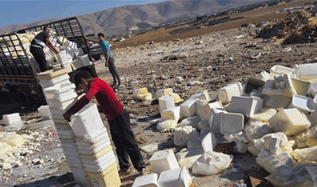 بالأطنان.. مواد غذائية فاسدة ومهرّبة شاهدوا الصور
