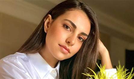  فاليري أبو شقرا بإطلالة جريئة ومثيرة في أحدث ظهور.. شاهدوا الصورة