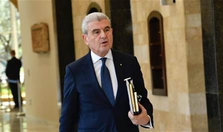 وزير الصناعة: دور السلاح الفلسطيني كما سلاح حزب الله انتفى