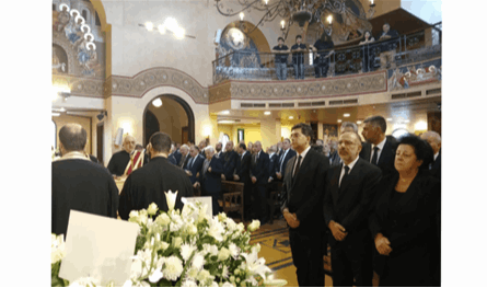 بحضور رسمي تقدّمه مرقص.. مأتم رسمي لوالد زوجة المدير العام لرئاسة الجمهورية