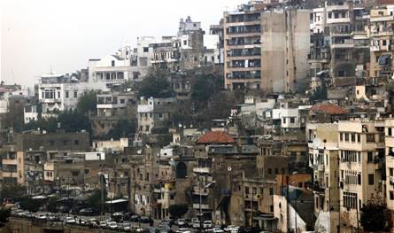 رميا مولوتوف باتجاه محل في طرابلس.. ووقعا بقبضة الجيش في أقل من 24 ساعة