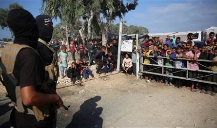 عالقون في الانفاق.. مفاوضات لنقل مقاتلين لحماس من خلف الخط الأصفر