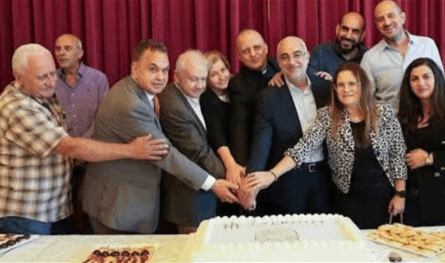 كرم دشن محطة الطاقة الشمسية لمضخة مياه زكرون