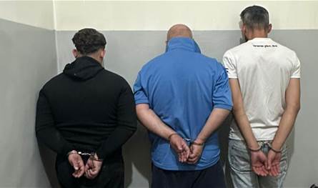 توقيف 3 سوريين بالجرم المشهود... إليكم ما كانوا ينقلونه