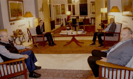 جنبلاط بحث مع ديفيد هيل في التطورات