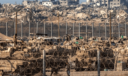 الجيش الإسرائيلي يعلن تصفية عناصر تجاوزت &quot;الخط الاصفر&quot; في غزة