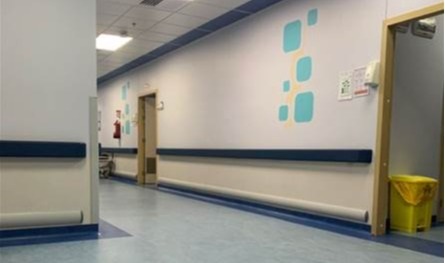 كان في المستشفى... ما حقيقة إدخال هذا الفنان الشهير إلى العناية المركّزة؟