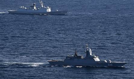 دولة عربية تبدأ إنتاج 10 أسلحة متطورة.. من هي؟