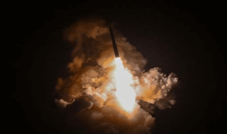 &quot;مينتمان 3&quot;.. القصة الكاملة للصاروخ النووي الذي يهدد العالم