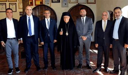 وزارة الزراعة تكرم ظافر شاوي تقديراً لمسيرته في قطاع النبيذ اللبناني