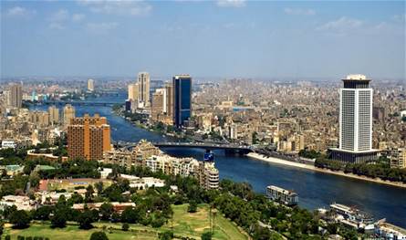 رئيس حزب في القاهرة &quot;بعيدا من الاعلام&quot;