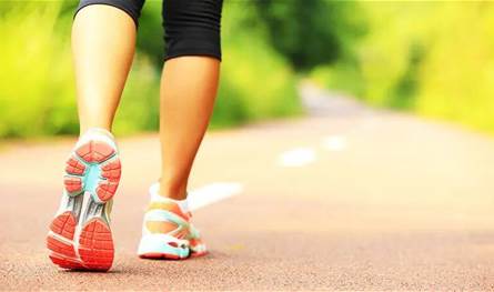 أبهما افضل.. المشي لفترة أطول مرة واحدة ام السير عدة مرات لفترات قصيرة