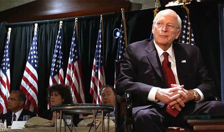 بعد وفاة ديك تشيني.. غياب تعليق ترامب يثير التساؤلات!