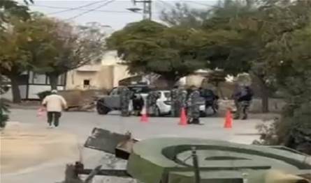 بالفيديو... حاجز لقوى الأمن في الخيام