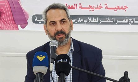 حمادة: لا تفاوض مباشر مع إسرائيل وكلفة المواجهة أقل من كلفة التسليم