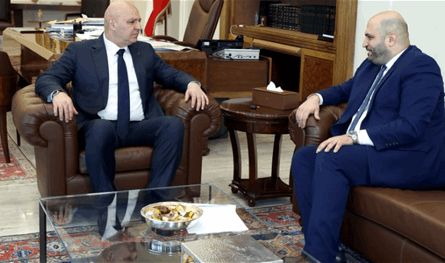 عون تابع الملفات الوزارية والاقتصادية والحقوقية في بعبدا