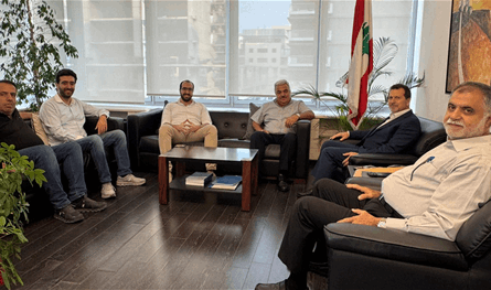 شحادة اطلع من وفدي بلديتي خربة الجرد وبيت شباب على مشاكل بلدتيهما