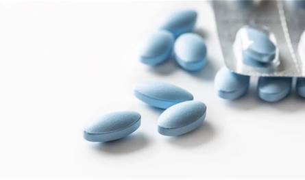 يحتوي على مادة خطرة.. تحذير من منشط جنسي خطير يُباع عبر الإنترنت