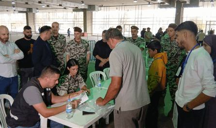 انطلاق حافلات تقل نازحين سوريين من شمال لبنان