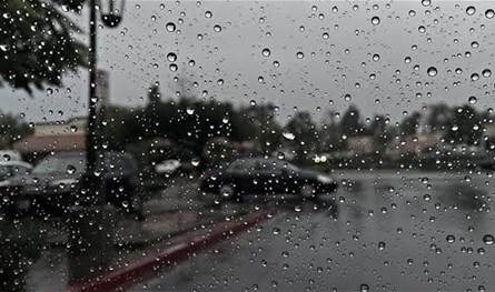 بعد الحرارة المرتفعة.. لبنان على موعد مع الأمطار والرياح والرعد!