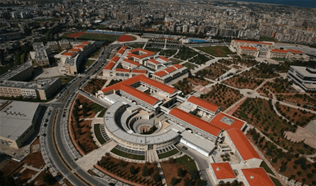 براءة اختراع للجامعة اللبنانية لمكافحة &quot;فاروا&quot; النحل بالزيوت العطرية