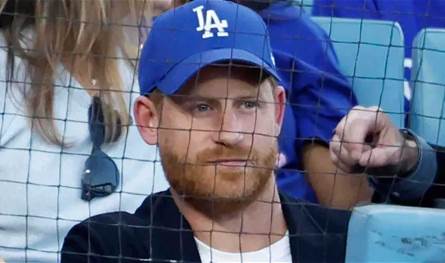 الأمير هاري يعتذر: كنت تحت الضغط