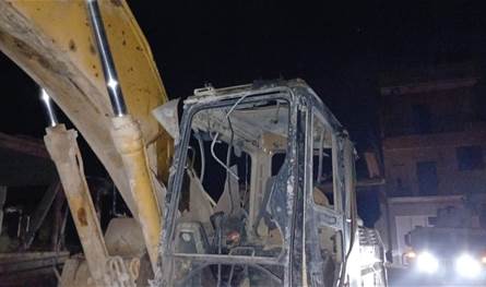 محلقات إسرائيلية تستهدف حفارة في بليدا