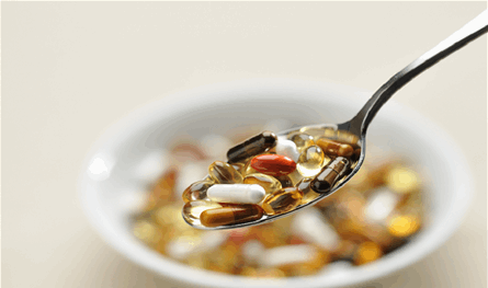 مع اقتراب الشتاء.. مكملات غذائية للحد من نزلات البرد والسعال