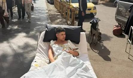 بالتفاصيل.. توضيح حول صور مريض وسط الشارع