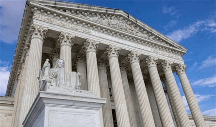 المحكمة العليا الأميركية توافق على استئناف إدارة ترامب بشأن المساعدات الغذائية