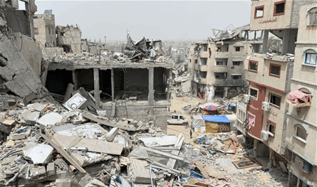 غارات على خان يونس وسط خروقات لوقف النار