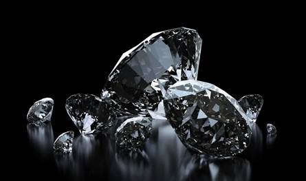 الألماس المخبري الصيني يقلب سوق الأحجار الكريمة عالميًا
