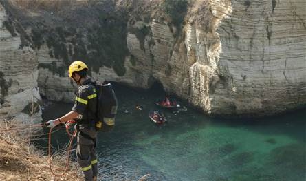 حملة تنظيف الشير الصخري في الروشة بمشاركة الدفاع المدني