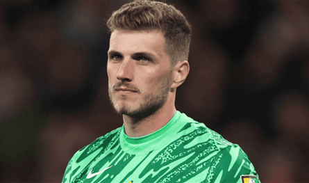 إهتمام إيطالي بحارس النصر.. و القرار في الشتاء