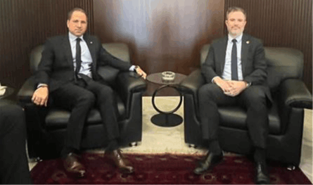 رئيس &quot;الكتائب&quot; التقى السفير الكندي