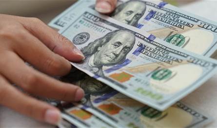 رفع سقف السحوبات قريبا.. ماذا عن إعادة الودائع؟ 