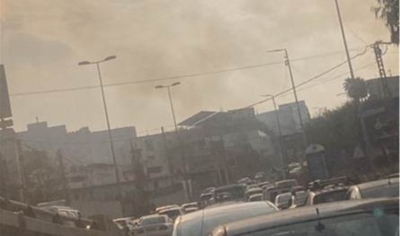 زحمة سير على طريق المكلس.. ماذا يجري هناك؟