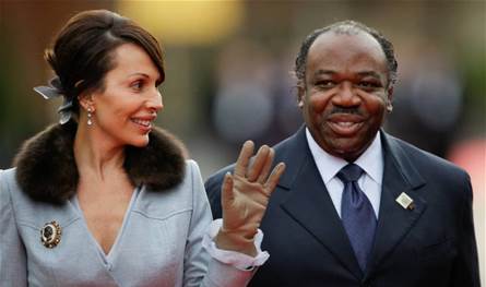 زوجة وابن الرئيس الغابوني المخلوع يُدانان غيابياً بالسجن 20 عاماً