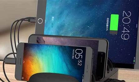 مخاطر الشحن في الأماكن العامة تهدد أمان الهواتف الذكية