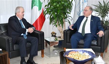 قرار مرتقب لمصرف لبنان :رقابة على كل ألف دولار .. وزير المال السوري يدعو اللبنانيين للاستثمار في بلاده