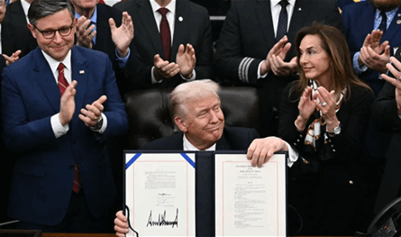 استمر 43 يوماً.. ترامب أعلن إنهاء الإغلاق الحكومي