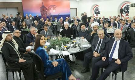 جعجع &quot;غير راض&quot; عن أدوار متري