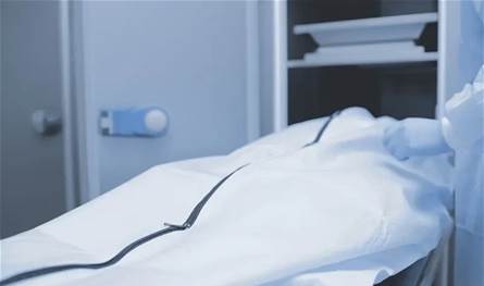 مُصابة بطلقٍ ناريّ... العثور على جثة مواطنة داخل منزلها في حوش العرب