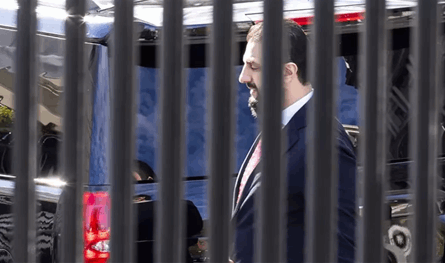 من البوابة الخلفية إلى واجهة التاريخ... سوريا تتقدّم ولبنان يتقهقر