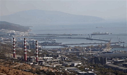 هجوم مسيّرات يضرب نوفوروسيسك.. إصابات وحريق نفطي