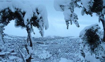 أمطار غزيرة مع برق ورعد ورياح وثلوج.. متى يستقر الطقس؟