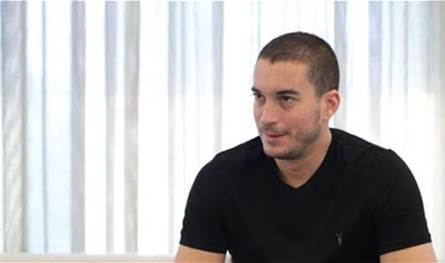 كريم كبارة: الحكومة مطالبة بسرعة فرض هيبة الدولة والإصلاحات المالية