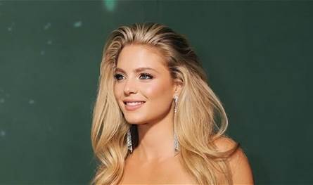 بغاية الجمال.. كرستينا صعب تسرق الأضواء من بإطلالة أنيقة جداً (صورة)